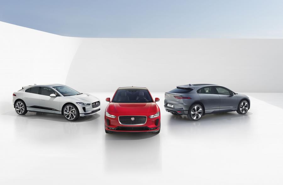  Jaguar I-Pace EV400 AWD HSE 2018 года  (WW) (фото 28 из 114)